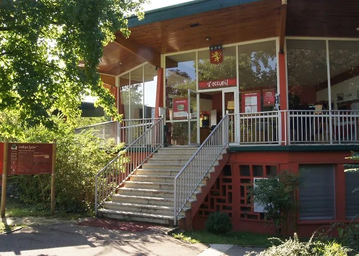 Citykamp Lyon 营地 4*