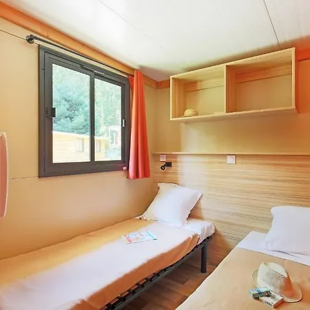 Campsite Citykamp Lyon 4*